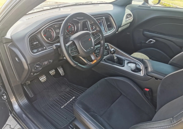 Dodge Challenger cena 219900 przebieg: 6490, rok produkcji 2021 z Kórnik małe 232